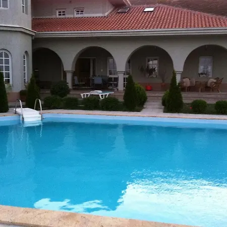 Sunny House 3* Sopiste