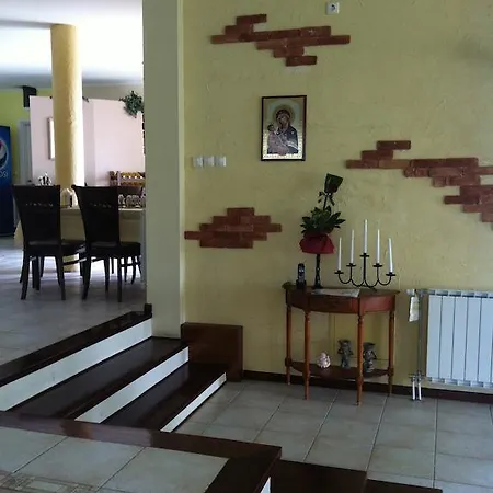 Sunny House 3*